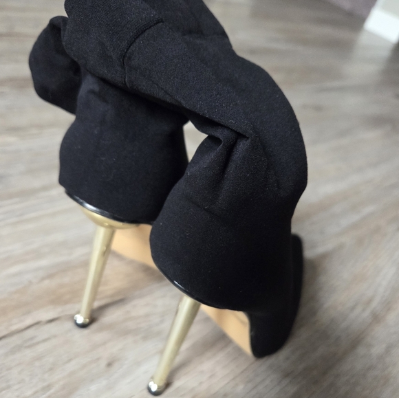 💚Fashion Nova She's Going Places Ankle Booties Black - Picture 11 of 11